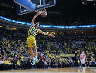 EuroLeague leader Fenerbahçe beat Greek rival Olympiakos