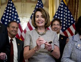 Trump climbs down in wall row, Congress passes bill ending shutdown