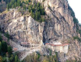Construction for Sümela Monastery cable car project to start in March