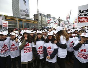 Turkish Interior Ministry campaigns for rights of pedestrians in traffic