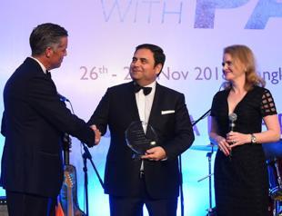 Turkish executive awarded by dermatology giant