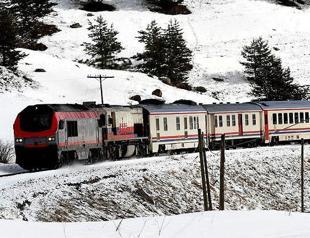 Turkish officials review complaints over sold-out Eastern Express