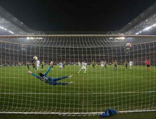 Fenerbahçe beat Zenit 1-0 in Europa League round of 32