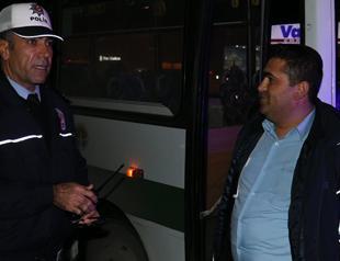 Bus driver fined for playing game on mobile phone while driving