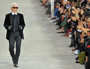 Haute-couture designer Karl Lagerfeld dies aged 85