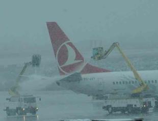 66 flights delayed at Istanbul Atatürk Airport due to snowfall