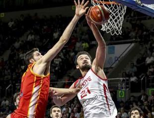 Spain beat Turkey in 2019 FIBA World Cup qualifiers