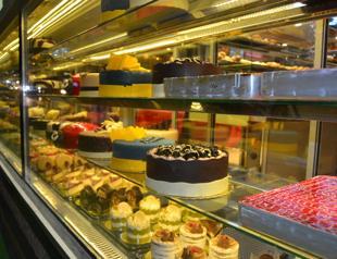 Restaurants to cut down salt, sugar in food