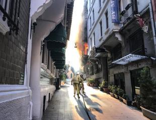 Fire kills 4 in Istanbul