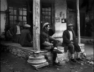 Show spotlights Gülers shots of ancient Turkish city