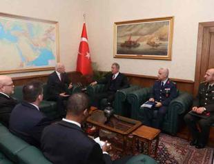 Turkish defense minister Akar, US Syria envoy Jeffrey discuss Syria