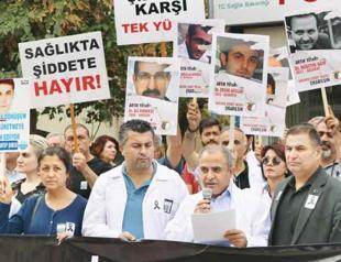 60,000 Turkish medical personnel subjected to violence in last 5 years: Report