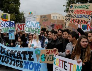 No Planet B: Thousands join global youth demo for climate