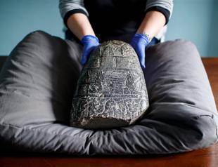 UK returns 3,000-year-old tablet looted during Iraq War