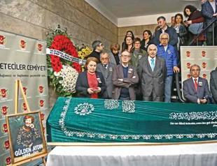 Friends, Turkish media bid farewell to Hürriyet reporter Gülden Aydın