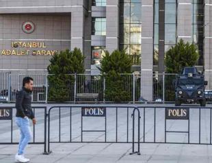 Turkish court rules to keep US consulate worker in jail