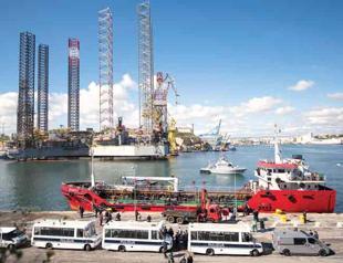 European aircraft backed out from taking migrants from seized Turkish oil tanker: Captain