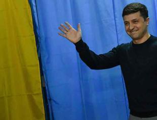 Comic leads as Ukraine votes for president