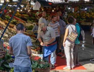 Turkish annual consumer price inflation seen at 19.4 percent in March