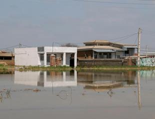 Iran orders new evacuations amid fresh flood fears