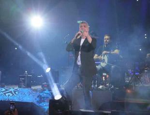 Turkish actor-singer holds concert in Israeli capital