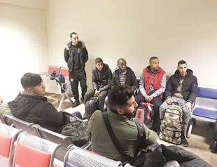 Migrants continue to flock to Greece-Turkey border