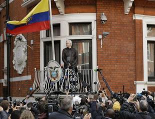 Julian Assange arrested by British police at Ecuadorean embassy
