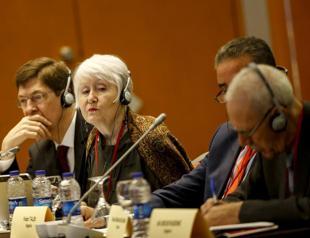 NATO praises Turkeys hospitality to war victims