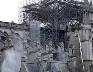 Paris authorities to remove Notre-Dame scaffolding after fire