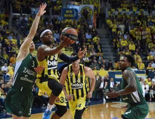 Lithuanian opponent Zalgiris Kaunas beat Turkeys Fenerbahçe Beko in EuroLeague playoffs