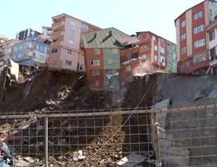 Building collapses in Istanbul’s Kağıthane