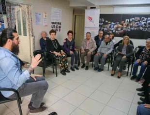 Patients challenge Parkinson’s disease with body percussion