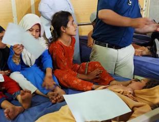 Pakistan polio vaccine teams on edge after fatal attacks