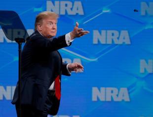 Trump tells NRA he’s withdrawing from arms treaty