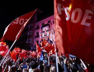 Spains Socialists, short of majority, weigh partners for forming govt