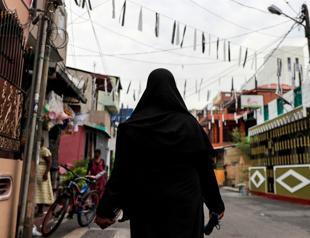 Sri Lanka on alert for attacks by militants dressed in uniforms