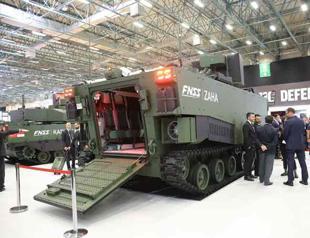 Turkish defense firm introduces amphibious assault car