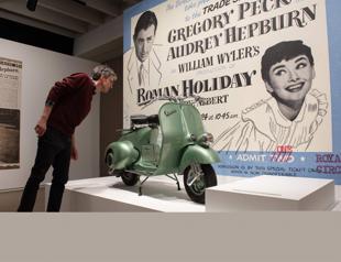 Show presents private side of screen icon Audrey Hepburn