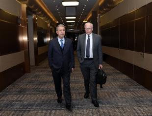 Turkish, US officials talk safe zone in Syria