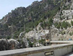 Turkeys electricity consumption down 0.76 pct in April