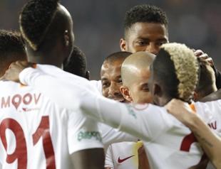 Galatasaray, Başakşehir aim for league wins