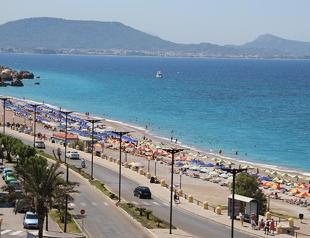 Turkish travel agencies anxiously await Greece’s visa regulation