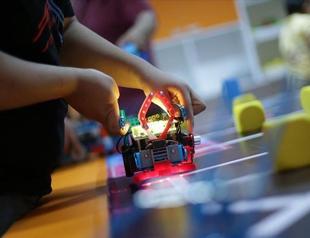 Young inventors honored in robotics contest