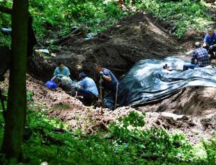 Twelve bodies found in Bosnian war-era mass grave: Report