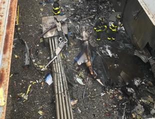 One dead as helicopter crash-lands on Manhattan building