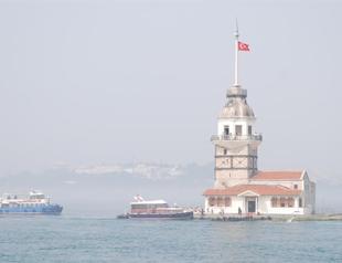 Fog shuts down traffic on Bosporus Strait