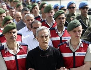 Turkey sentences 24 to life in FETÖ coup ringleaders trial