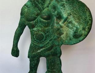 Viking warrior sculpture seized in Isparta
