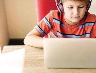 Half of children vulnerable on internet: Police chief