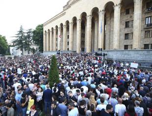 Georgia and Russia trade blame over unrest as crisis brews